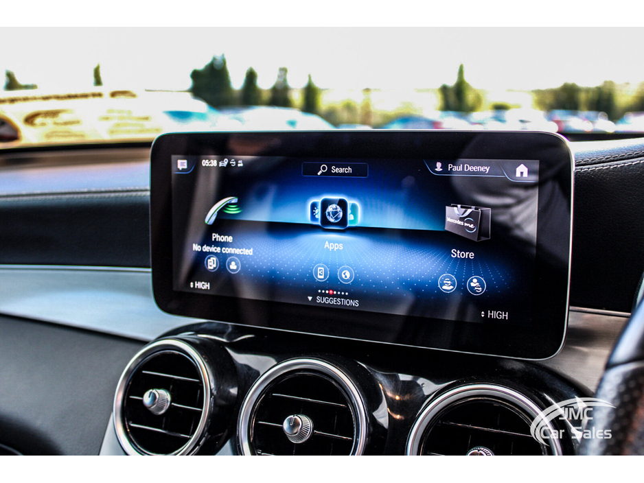 2022 Mercedes-Benz GLC Class - image 18