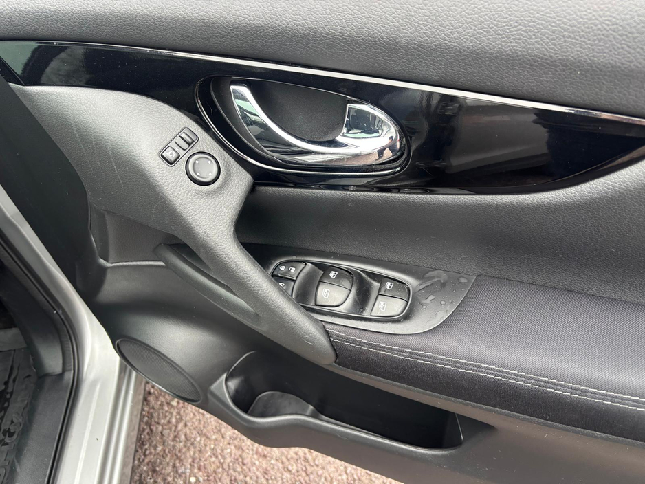 2021 Nissan Qashqai - image 8