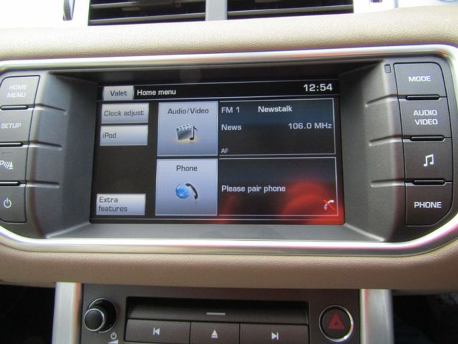 2014 Land Rover Range Rover Evoque - image 21