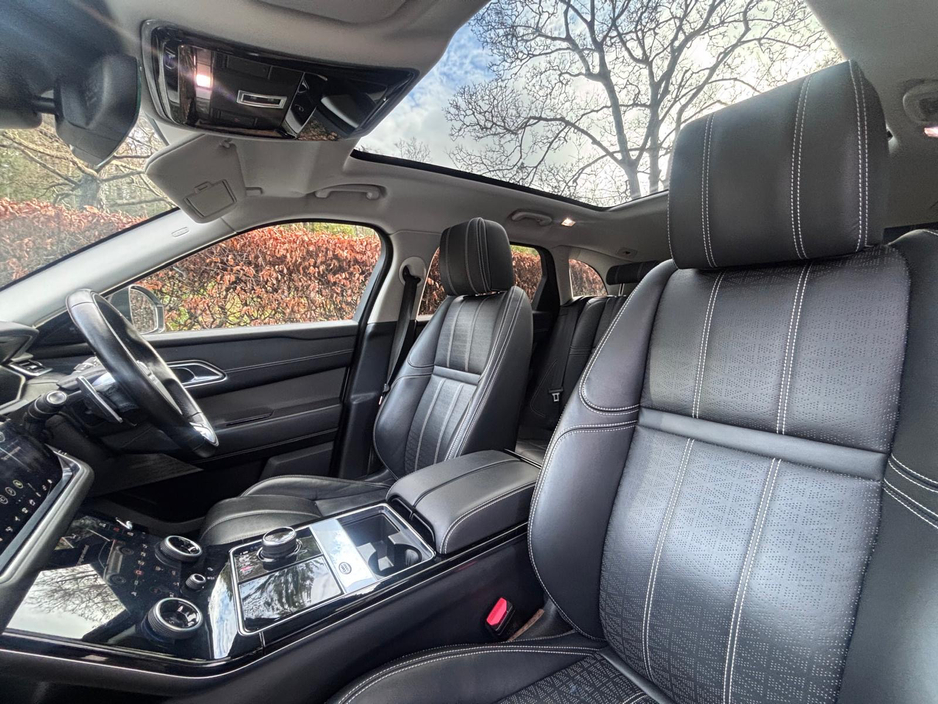 2018 Land Rover Range Rover Velar 3.0 SD6 HSE *Huge Specification…Massage Seats* €37,950