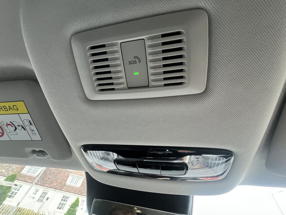 2025 MG HS - image 17