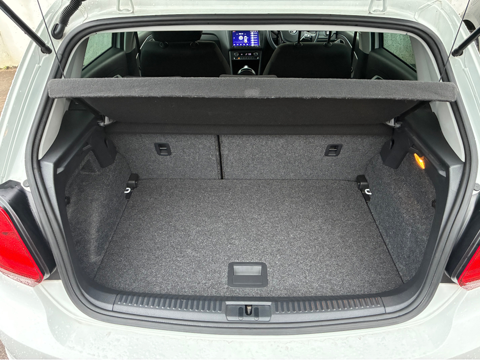 2016 Volkswagen Polo 1.2i TSI Petrol Automatic Comfortline €13,500