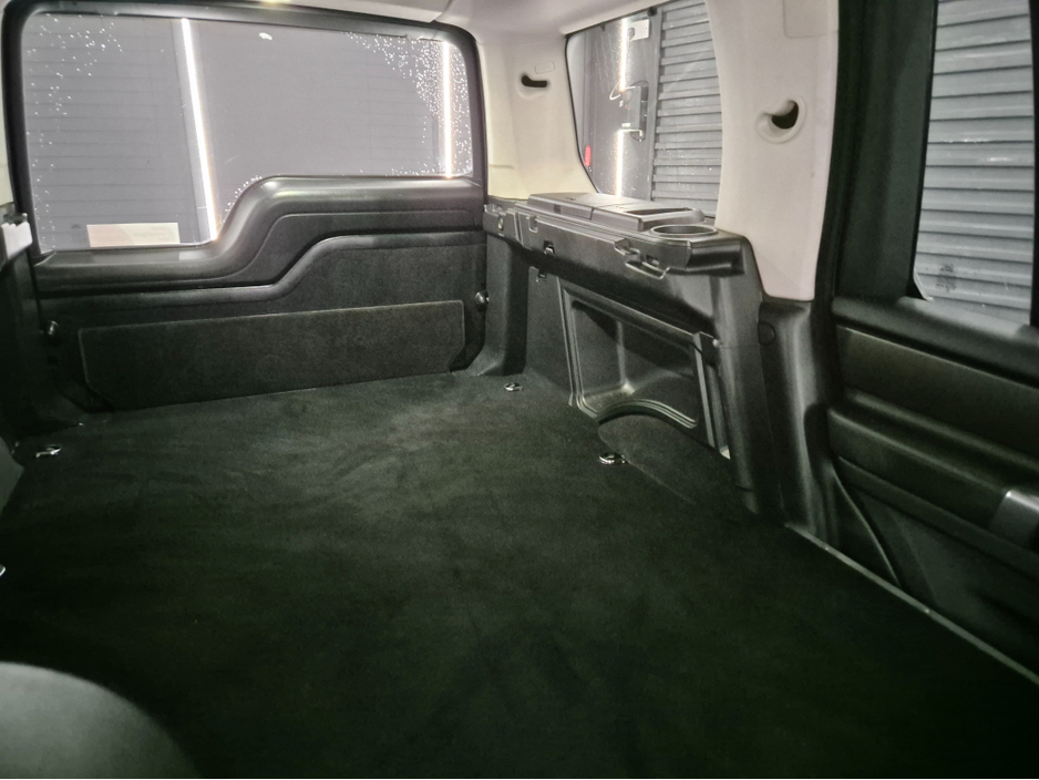 2014 Land Rover Discovery 3.0SDV6 XS  (VAN) €19950 inc vat €16,219