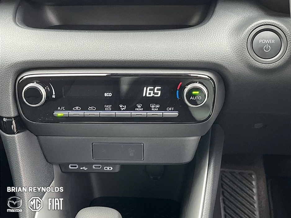 2025 Mazda Mazda2 HYBRID Exclusive-Line AT €29,450