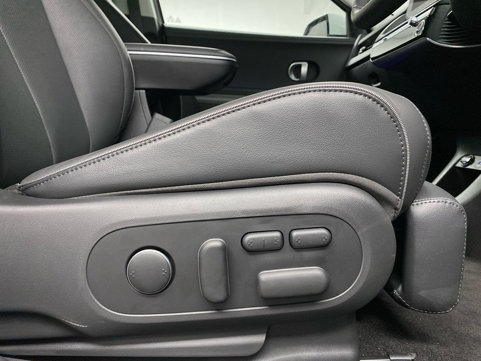 2026 Hyundai Ioniq 5 - image 12