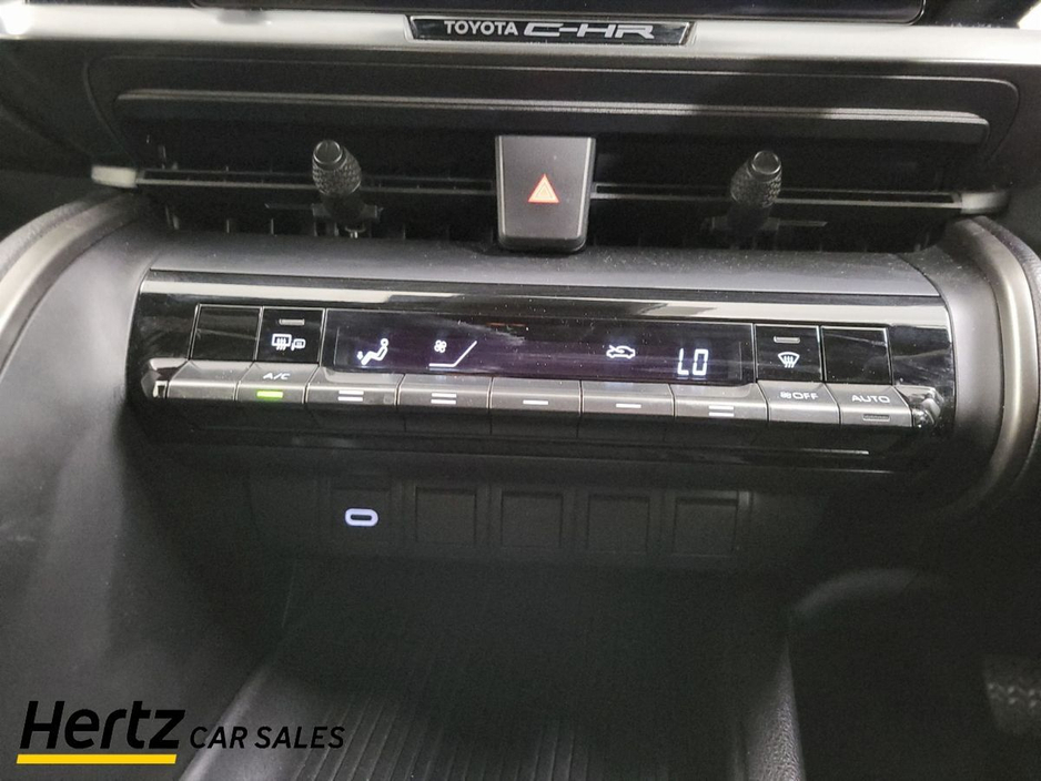 2024 Toyota C-HR - image 20