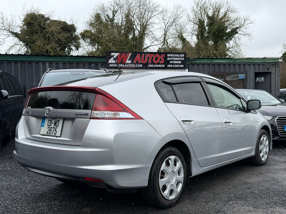 2013 Honda Insight - image 7