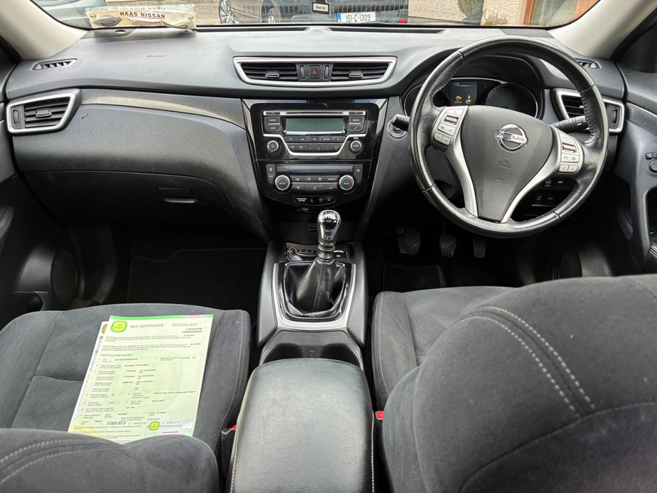 2017 Nissan X-Trail - image 7