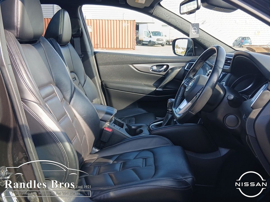 2018 Nissan Qashqai - image 7