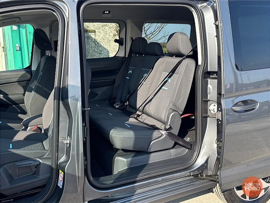 2026 Ford Tourneo Connect *Order Yours Today*ACTIVE AUTO €59,950