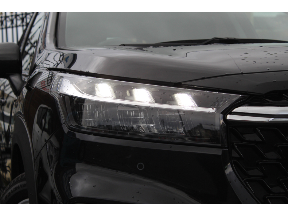 2023 Suzuki SX4 S-Cross - image 2