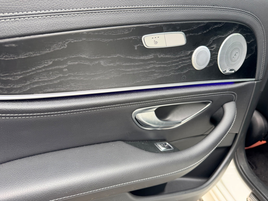 2018 Mercedes-Benz E Class - image 12