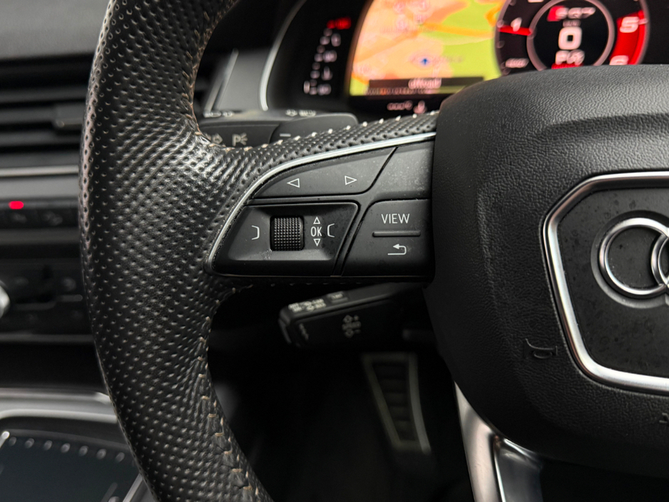 2019 Audi Q7 - image 19