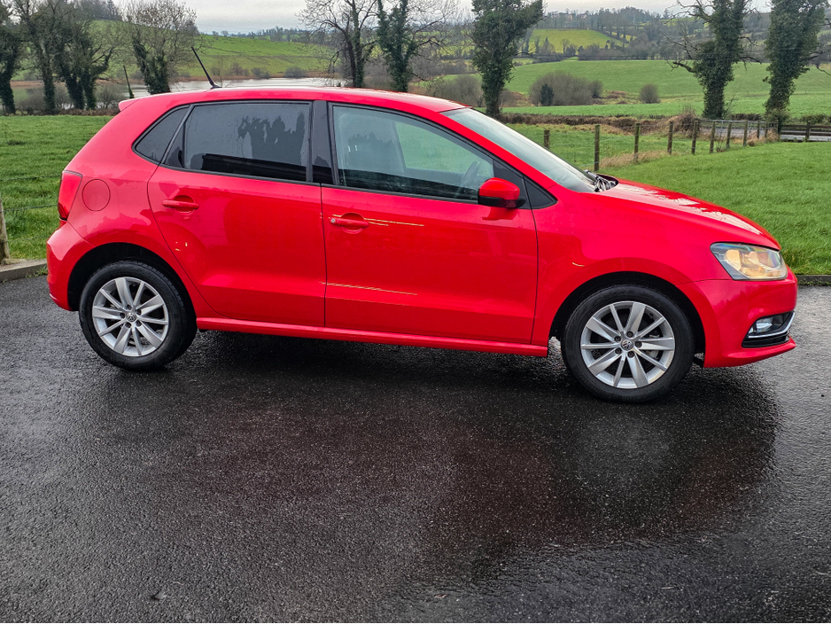 2015 Volkswagen Polo 1 year warranty Volkswagen Polo 1.2 Comfortline Auto €10,950
