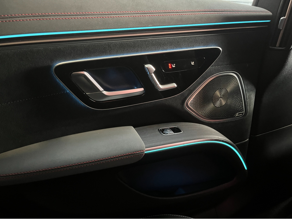 2023 Mercedes-Benz EQS - image 17