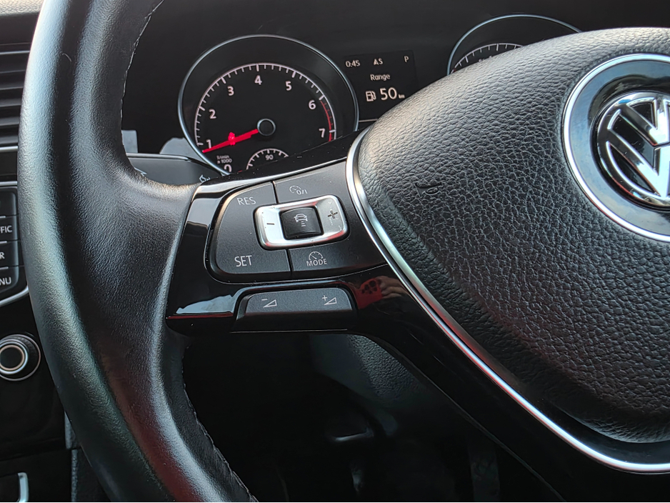 2015 Volkswagen Golf ESTATE ( 152 REG LEATHER FULL LEATHER SEATS 1.4 TSI AUTOMATIC ESTATE FULL LEATHER HEATED ELECTRIC SEATS  REV CAMERA ALLOYS LOW TAX BAND €13,950