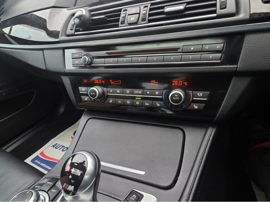 2012 BMW M5 F10 4.4 TWIN TURBO V8 AUTOMATIC