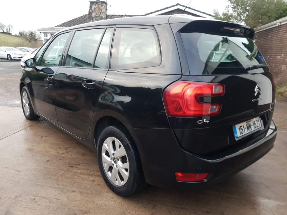 2015 Citroen C4 e-HDi 115 Airdream 6-spd man EXCLUSIVE €6,950