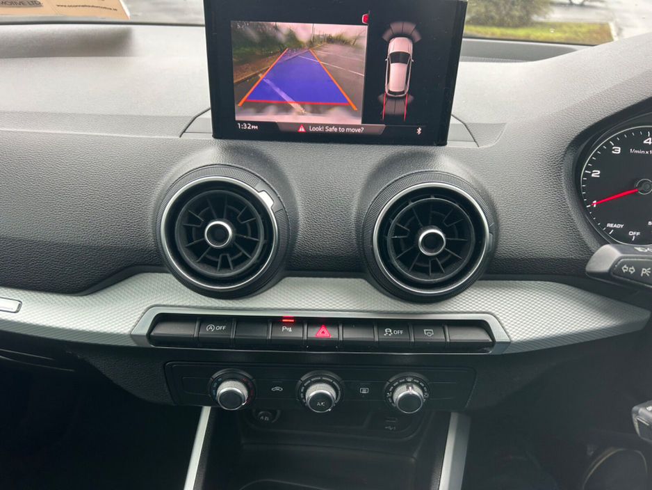 2021 SEAT Leon - image 8