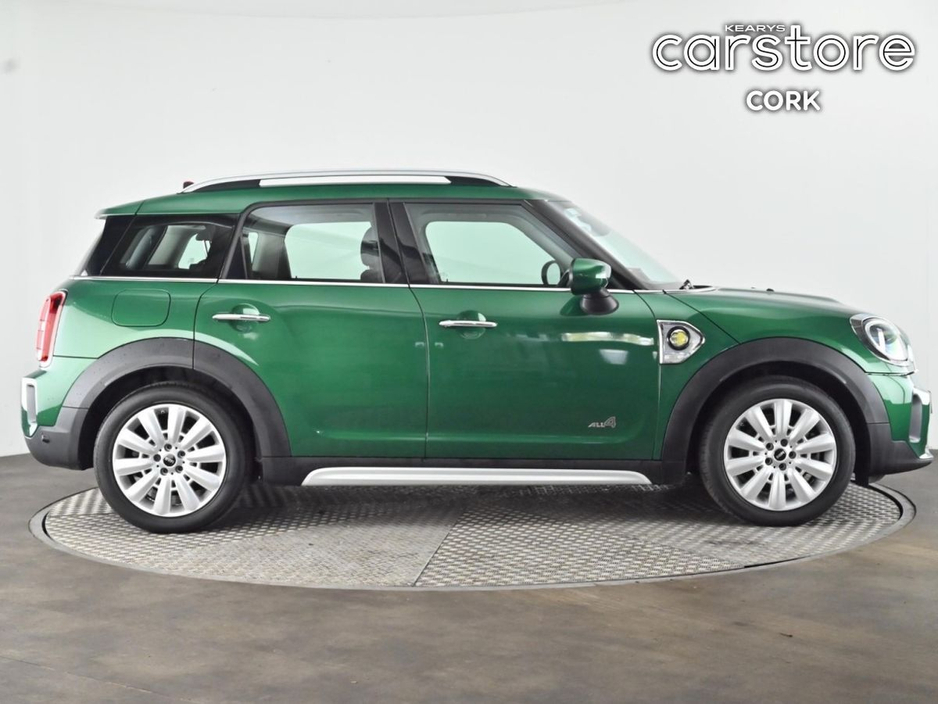 2021 MINI Countryman - image 2