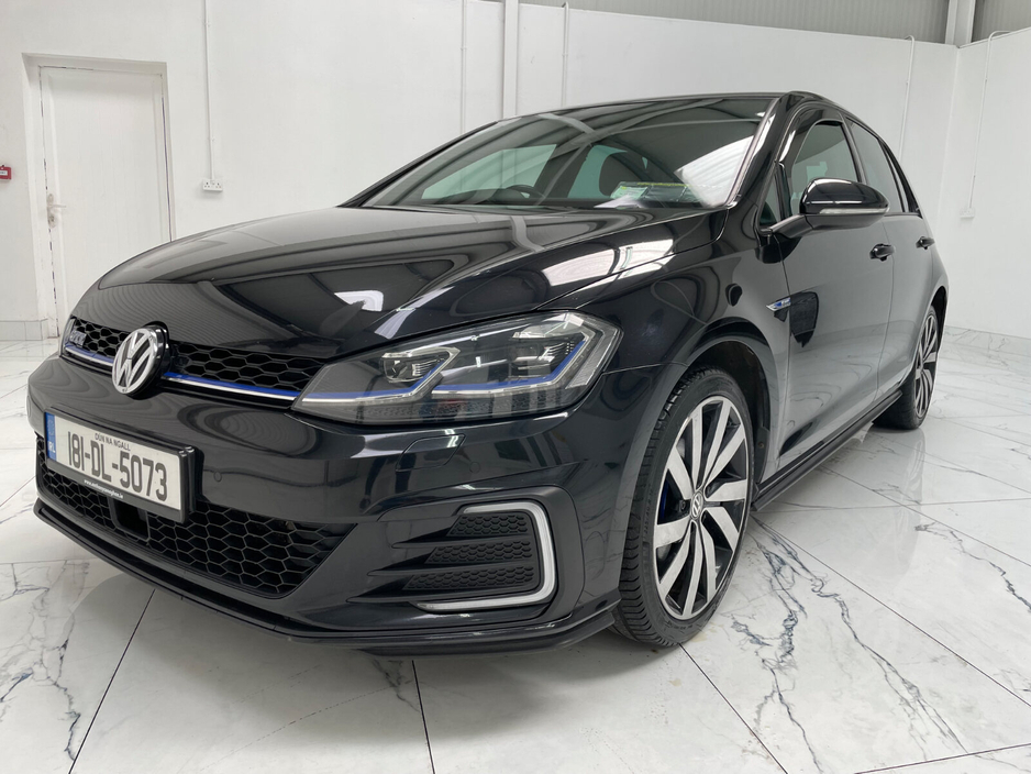2018 Volkswagen Golf - image 7
