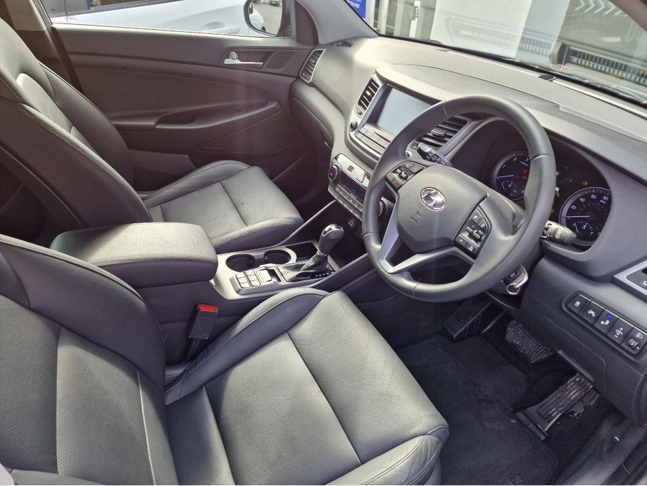 2017 Hyundai Tucson - image 14