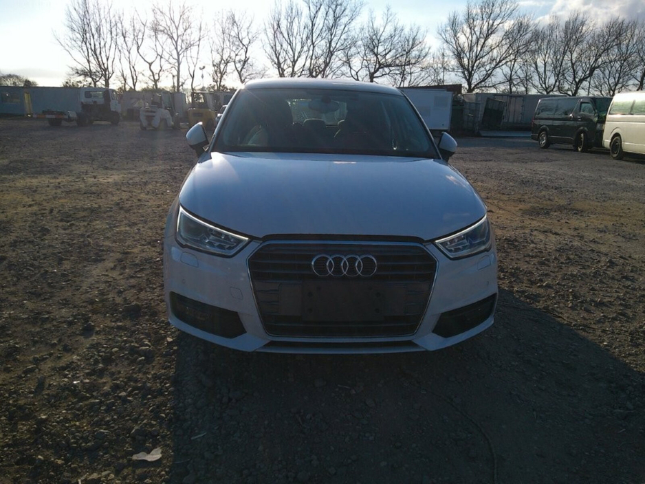 2018 Audi A1 - image 2