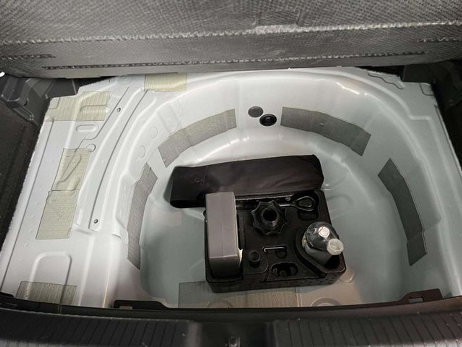 2022 Volkswagen Polo - image 19