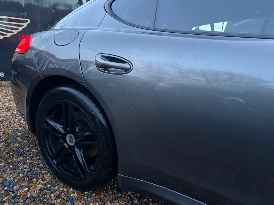 2014 Porsche Panamera PORSCHE PANAMERA 3.0 V6 FACELIFT 300BHP TURBO LOOK,SUNROOF ,HEATED SEATS ,REVERSE CAMERAS,SAT NAV ,PREMIUM TURBO LEATHER (rare) €29,840