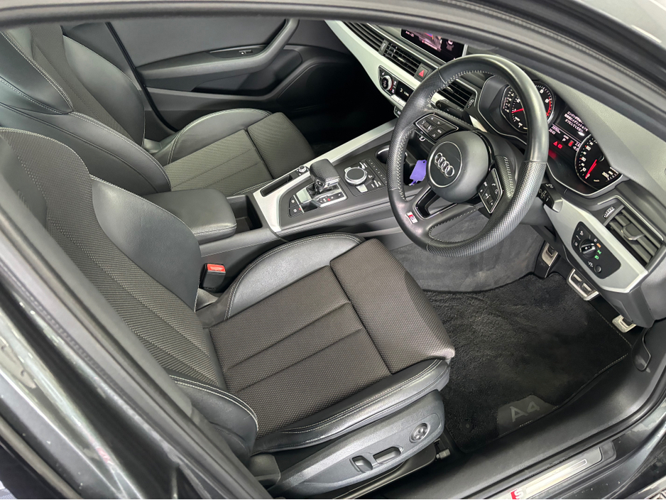 2017 Audi A4 - image 8