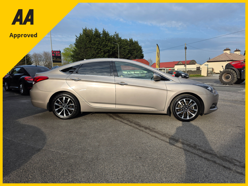 2016 Hyundai i40 - image 12