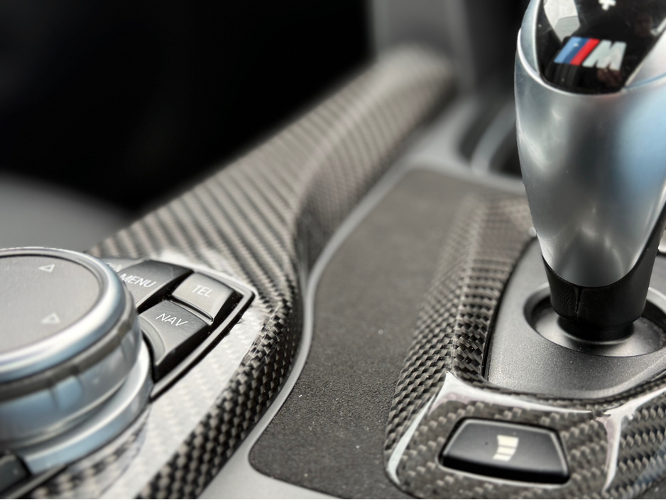 2015 BMW M4 - image 31