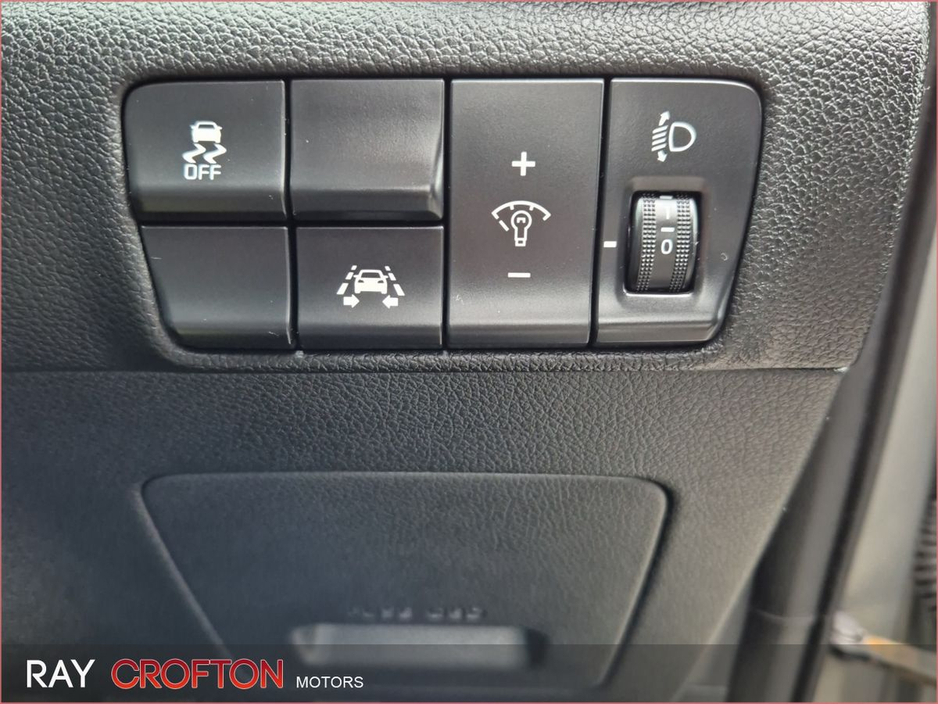 2017 Kia Sportage - image 19