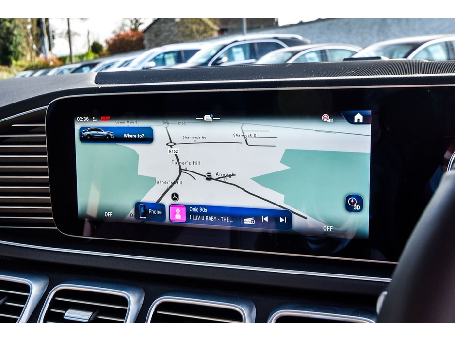 2025 Mercedes-Benz GLE Class - image 17