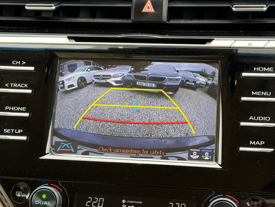 2021 Toyota Camry - image 29