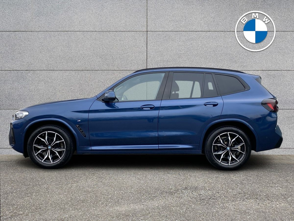 2024 BMW X3 - image 3