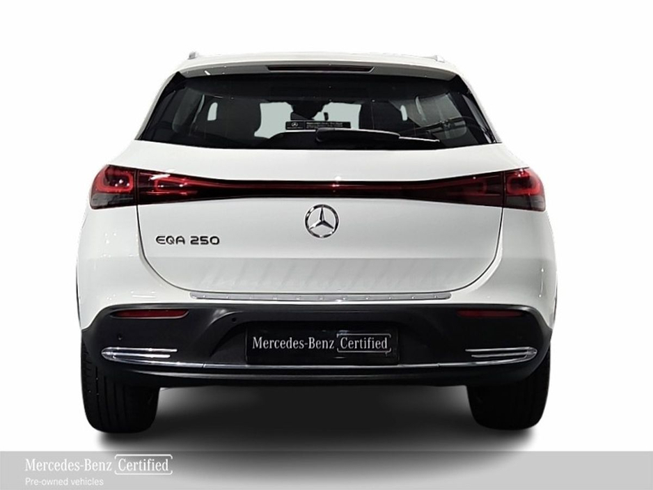 2023 Mercedes-Benz EQA - image 8