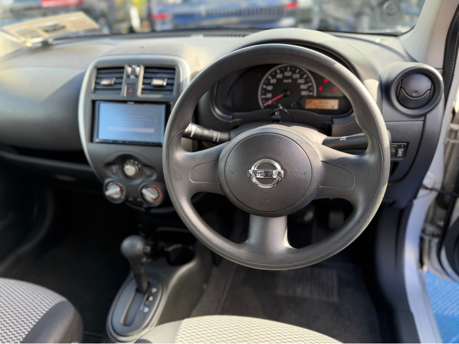 2017 Nissan Micra - image 15