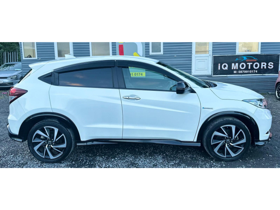 2017 Honda Vezel - image 5