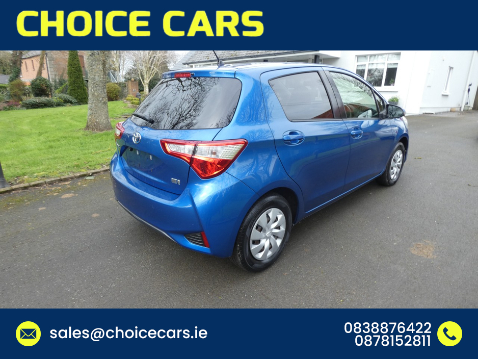 2017 Toyota Yaris - image 5