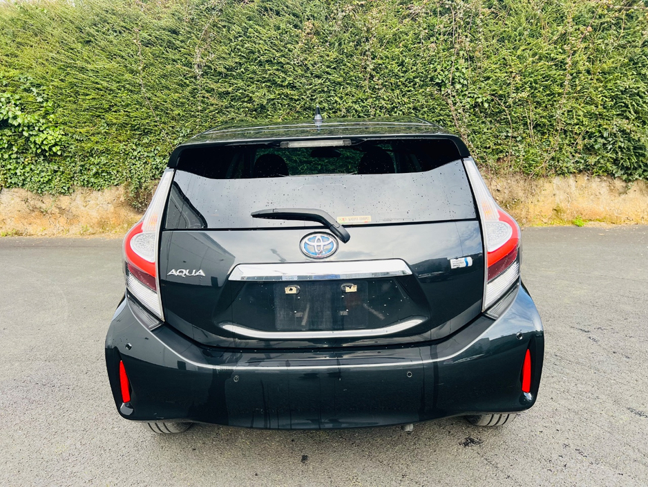 2020 Toyota Aqua - image 7