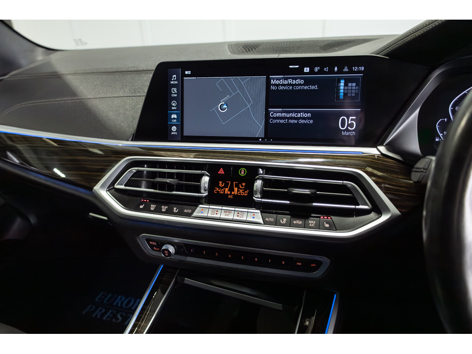 2021 BMW X5 - image 16