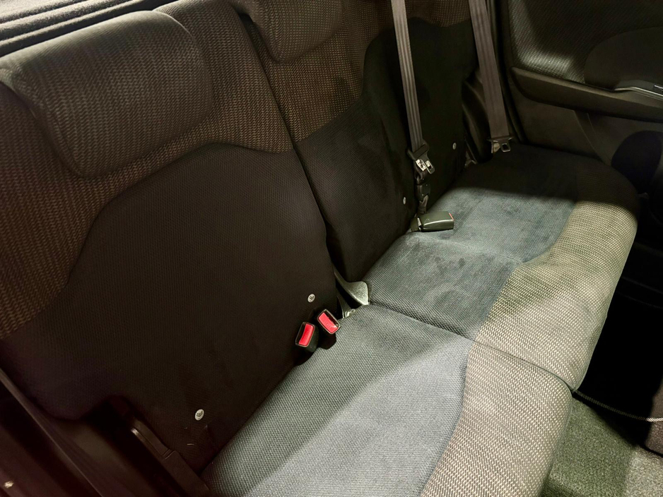 2013 Honda Jazz - image 17