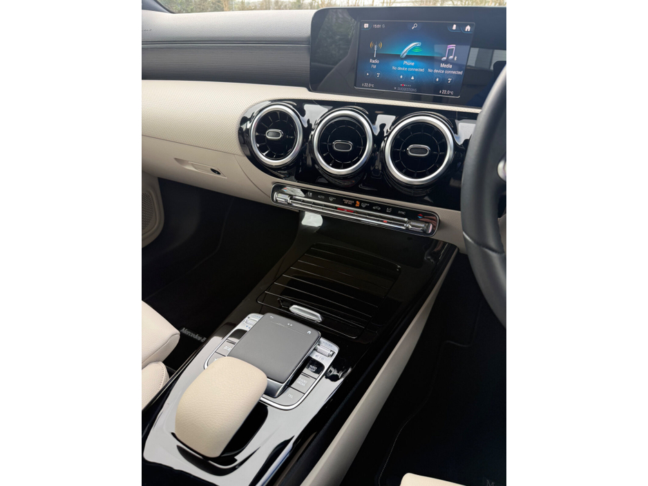 2019 Mercedes-Benz A Class - image 12