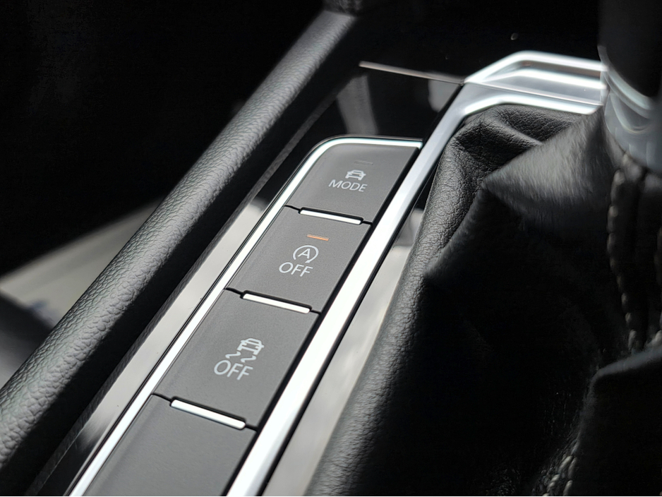 2017 Volkswagen Arteon - image 32