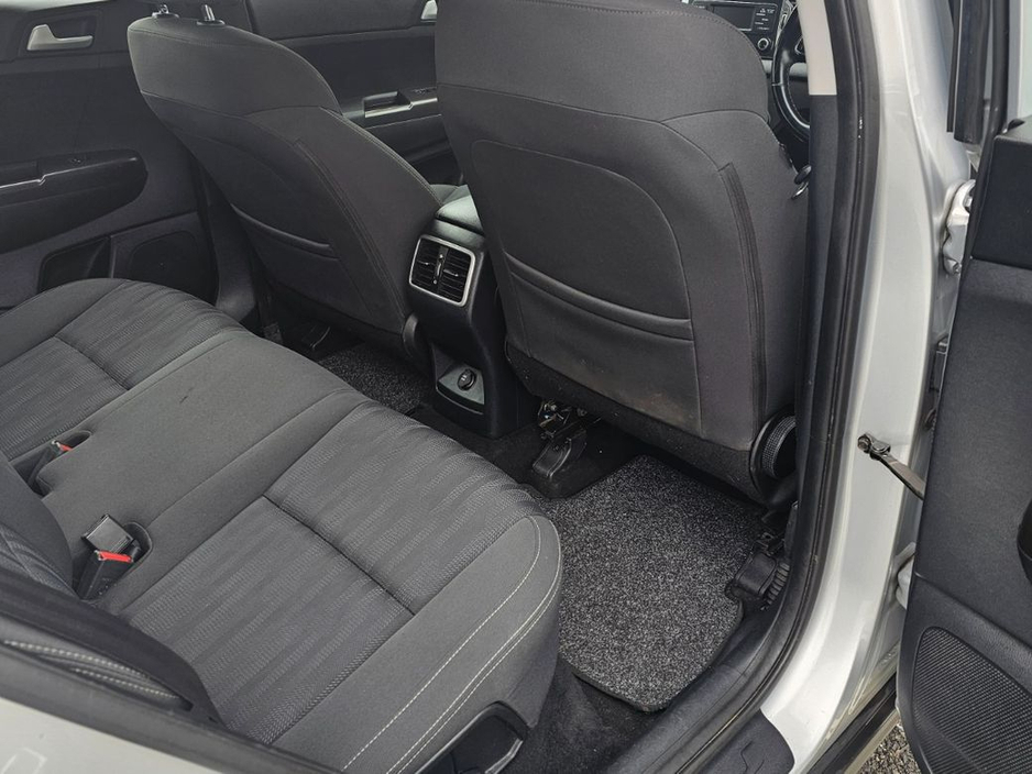 2017 Kia Sportage - image 13