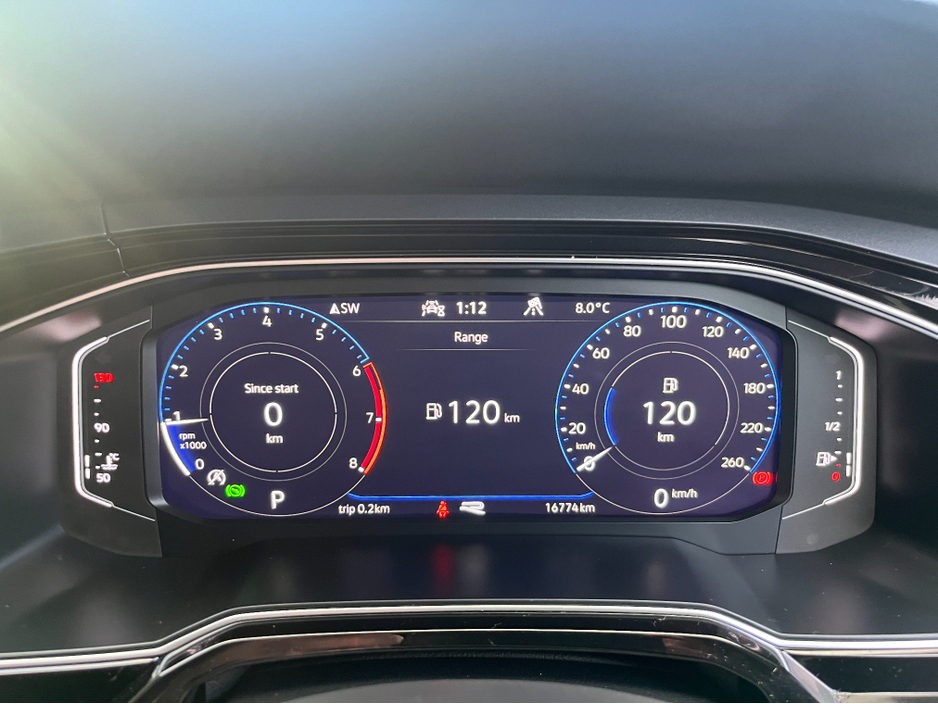 2022 Volkswagen Polo R-LINE AUTOMATIC 1.0 PETROL //KEYLESS ENTRY//ADAPTIVE CRUISE CONTROL//REVERSE CAMERA// €21,950