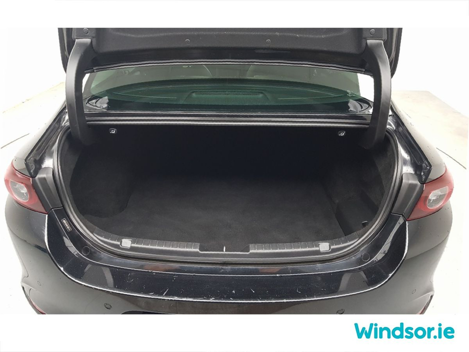 2023 Mazda Mazda3 2.0L e-SKYACTIV X 186ps 6AT Takumi €29,995