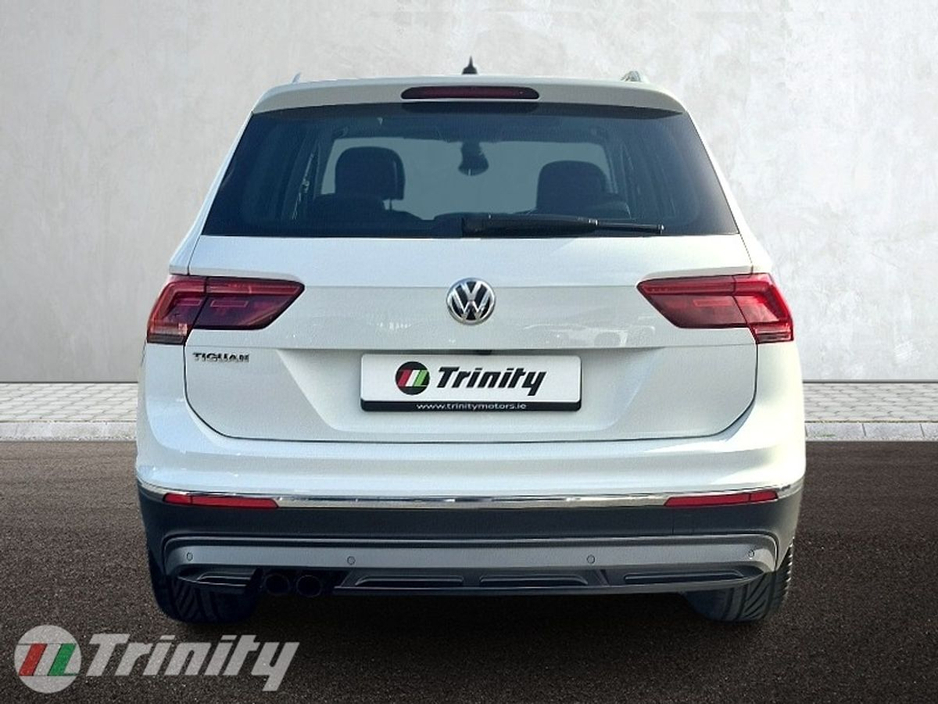 2018 Volkswagen Tiguan - image 19