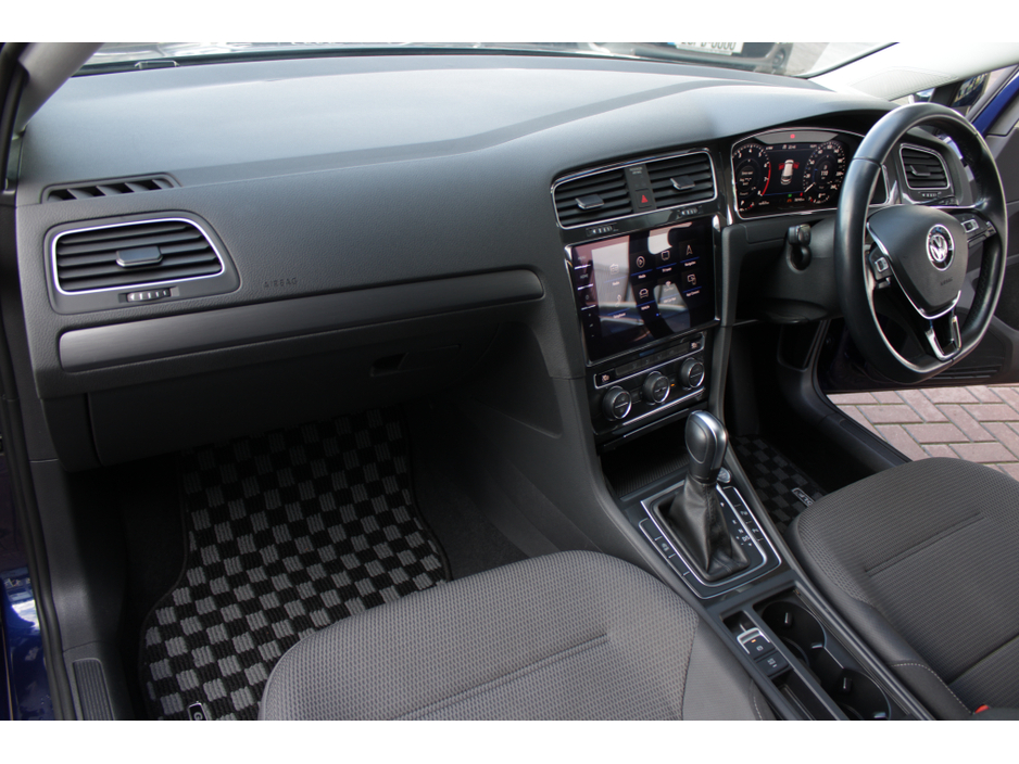 2020 Volkswagen Golf 1.2TSI COMFORTLINE PLUS WITH ONLY 76,000 KMS // AS NEW CONDITION  // BUY WITH CONFIDENC AA AND SIMI APPROVED DEALER 2025 // FINANCE ARRANGED // ALL TRADE INS WELCOME // €22,950